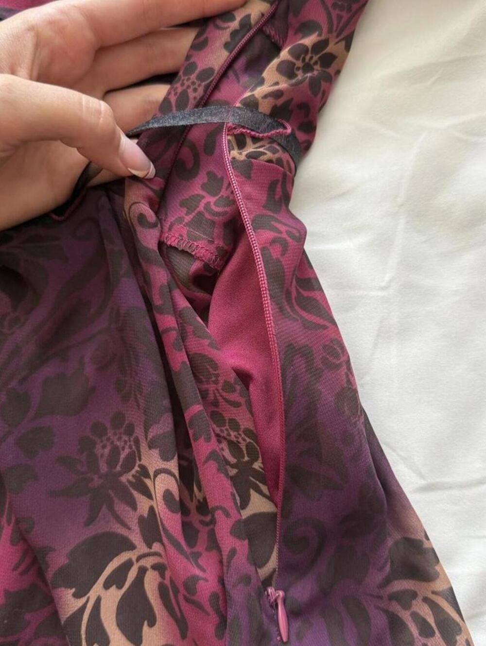 Daisy Fuentes Sheer Floral Empire Waist Blouse with Cami - Picture 7 of 8